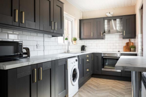 Home from Home - 3bed Cavehill